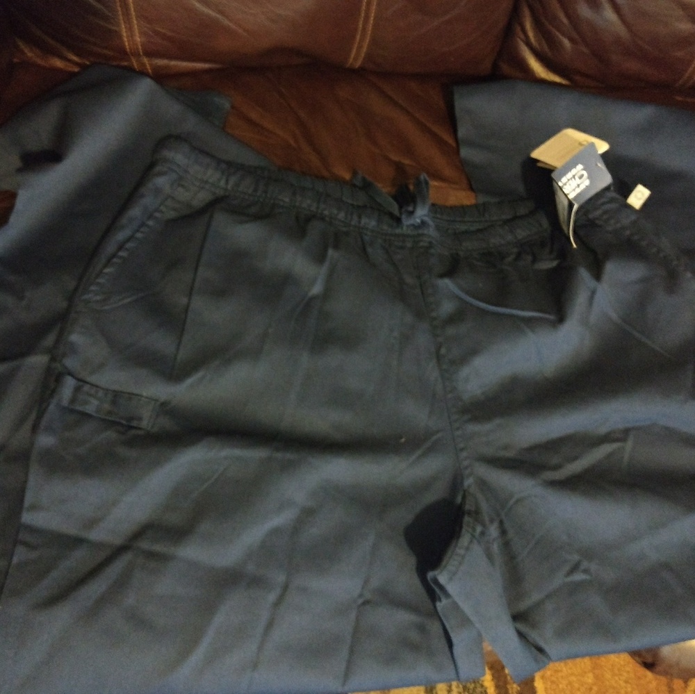 Brand new scrub pants